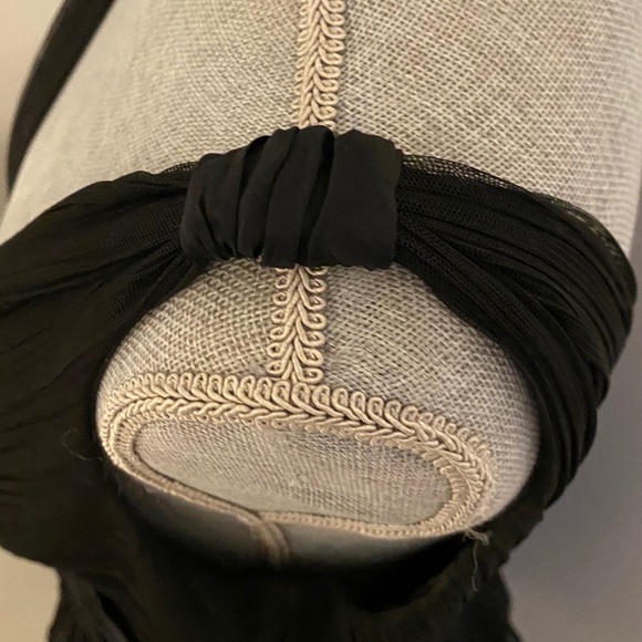 Maggy London Size 12 Ruffle Dress - Picture 3 of 8